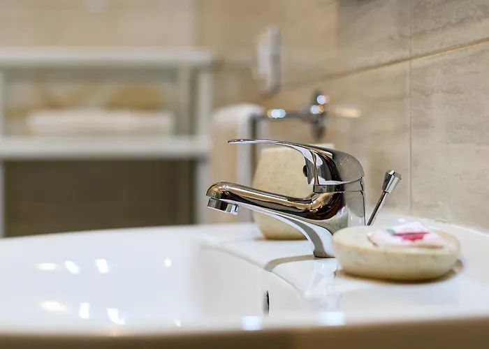 Le Quattro Stagioni Guest house 4*